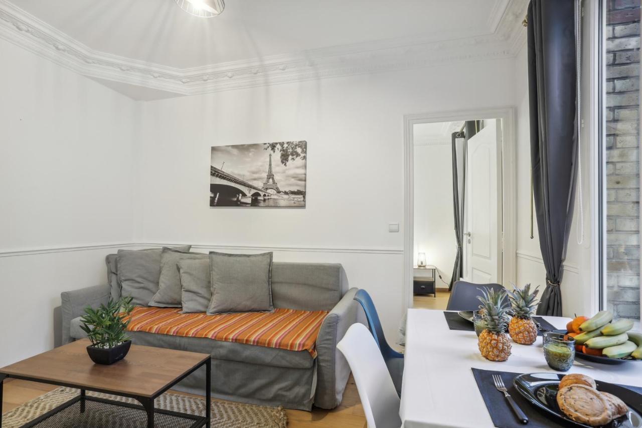 Superbe 2 Pieces Au Coeur Du Xvieme Bed & Breakfast Paris Eksteriør bilde